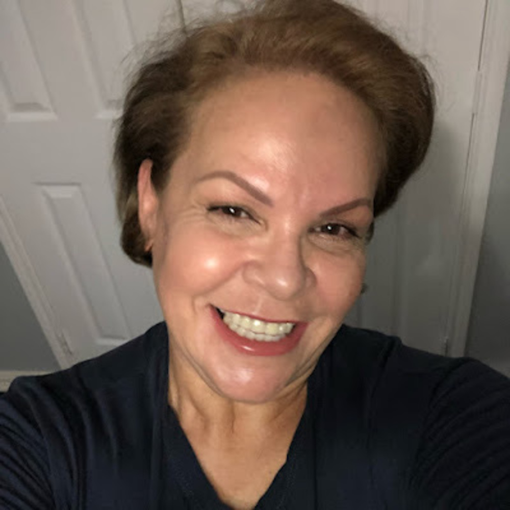 Meet your Posher, Maria